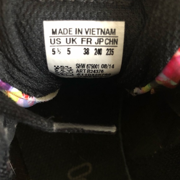 Adidas - Picture 4 of 4